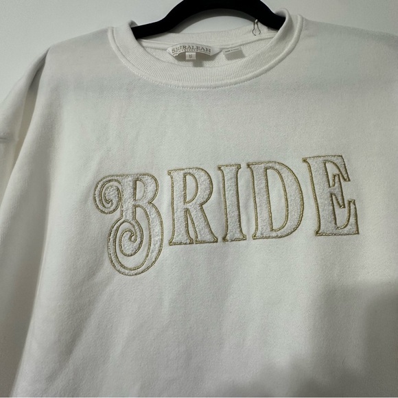 Shiraleah NWT Bride Long Sleeve Ivory Sweatshirt Size M - Picture 2 of 7